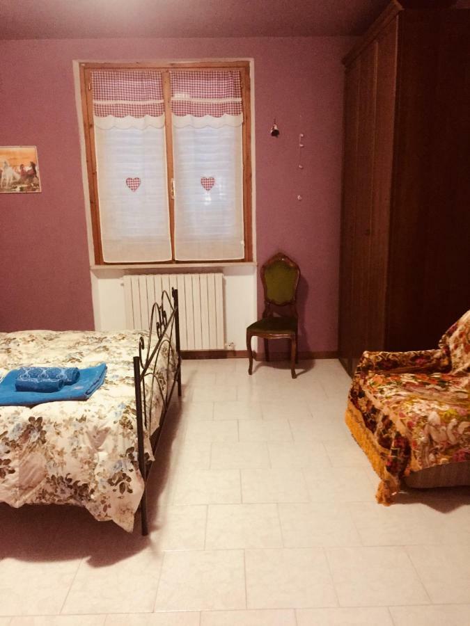 דירות Castel Ritaldi Il Girasole מראה חיצוני תמונה