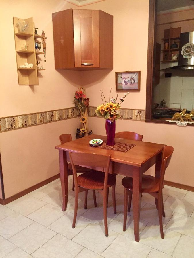 דירות Castel Ritaldi Il Girasole מראה חיצוני תמונה
